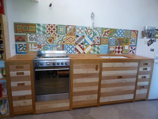 Cuisine en bois de récupération