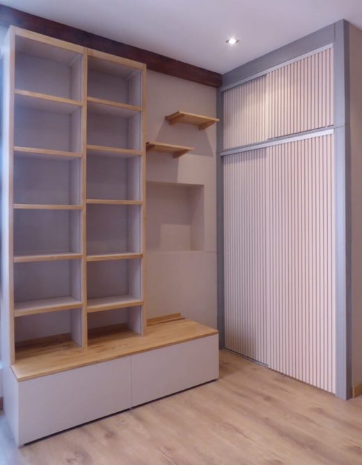 Bibliothèque ton sur ton